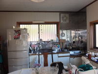 �_�C�j���O�L�b�`���̗l�q