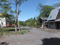 �~�n�ɐڂ��铹�H